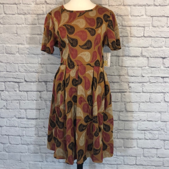 LuLaRoe Dresses & Skirts - LuLaRoe Amelia Midi Full Skirt Dress w/ Pockets